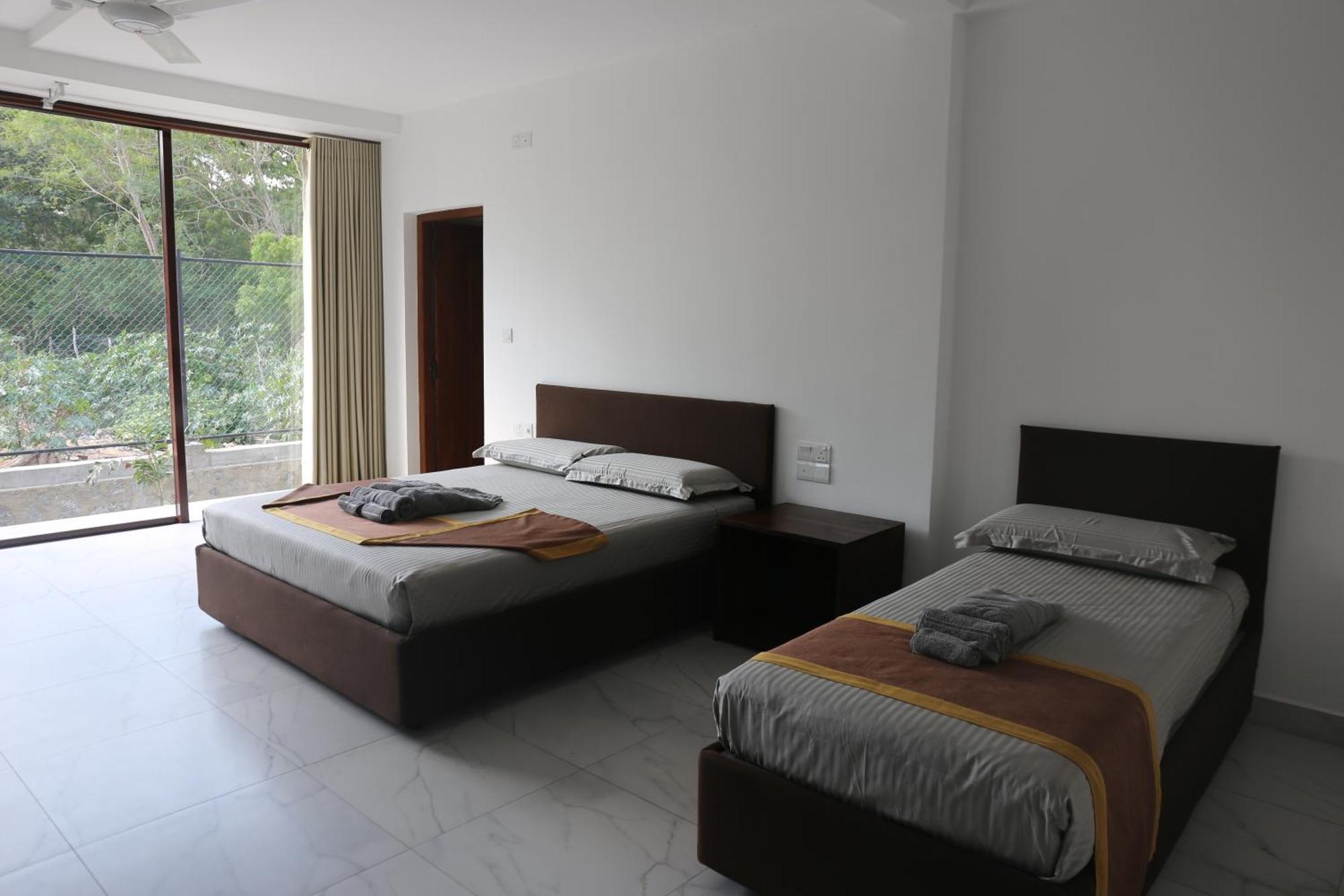 Amanda Beach Resort Passikudah 외부 사진