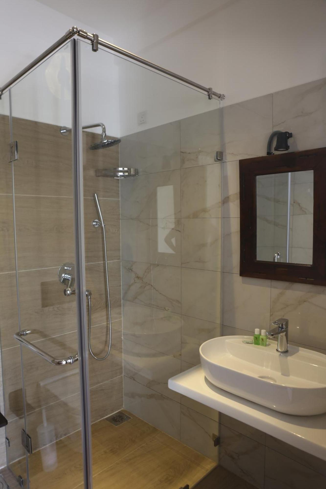 Amanda Beach Resort Passikudah 외부 사진